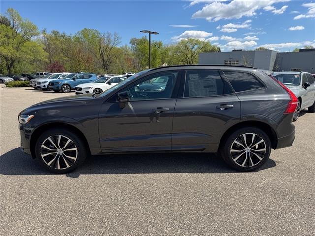 2025 Volvo XC60 Plus