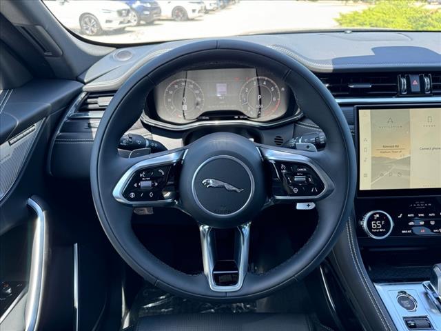 2025 Jaguar F-PACE P250 R-Dynamic S