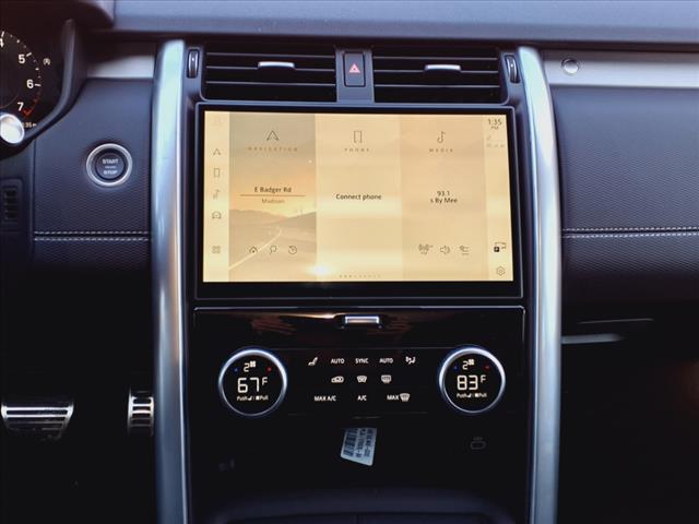 2025 Land Rover Discovery P300 Dynamic SE