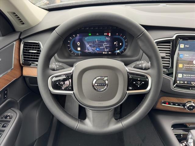 2025 Volvo XC90 B6 Plus 7-Seater