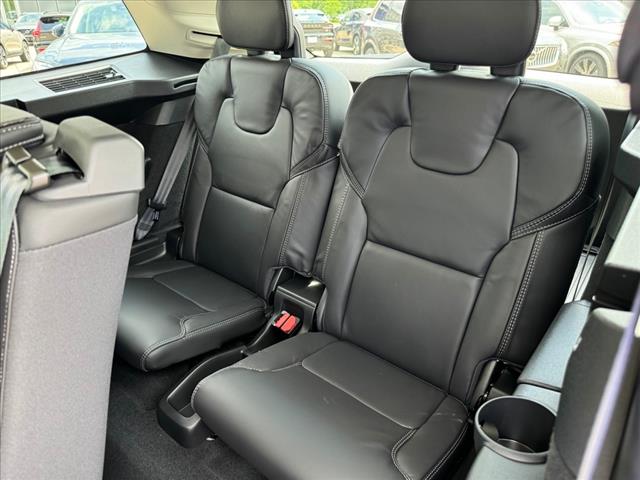 2024 Volvo XC90 B6 Ultimate Bright Theme 7-Seater
