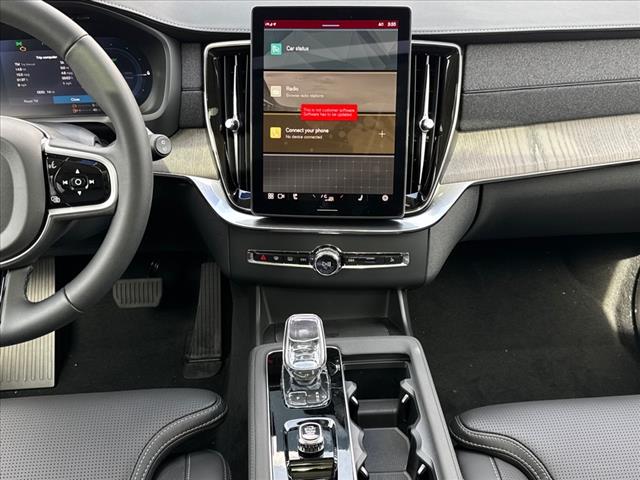 2025 Volvo XC90 T8 Ultra 7-Seater
