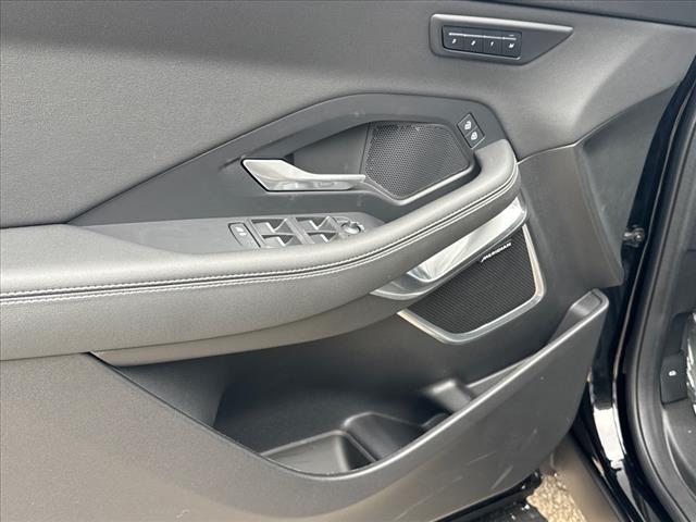 2024 Jaguar E-PACE P250 R-Dynamic SE