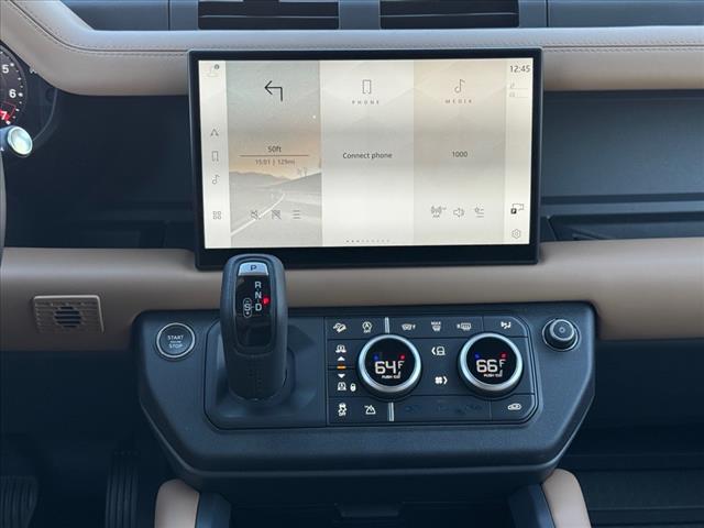 2025 Land Rover Defender P400 X-Dynamic SE