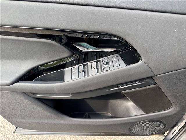 2026 Land Rover Range Rover Evoque Core S