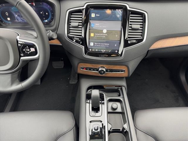 2025 Volvo XC90 B6 Plus 7-Seater