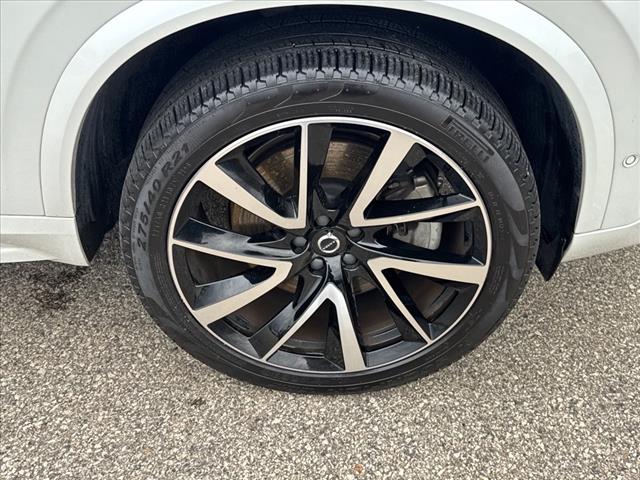 2023 Volvo XC90 Recharge T8 Plus Dark Theme 7 Passenger