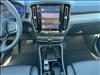 2024 Volvo XC40 B5 Ultimate Bright Theme