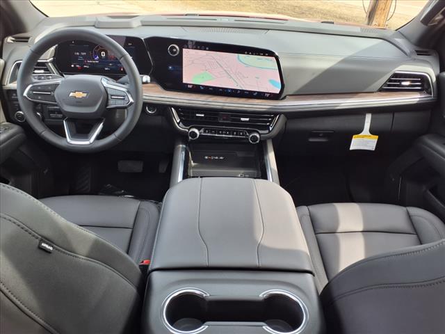 2025 Chevrolet Suburban LT