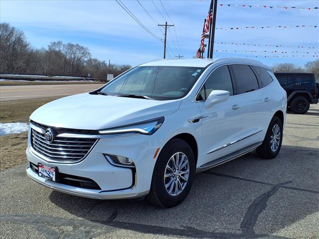 2023 Buick Enclave Essence