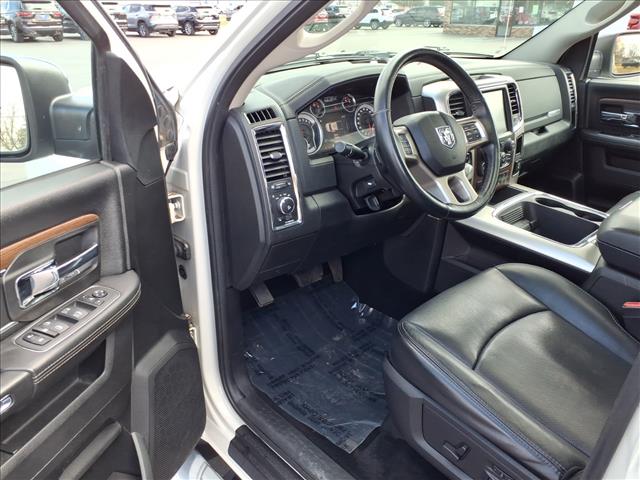 2017 RAM 1500 Laramie:14794B