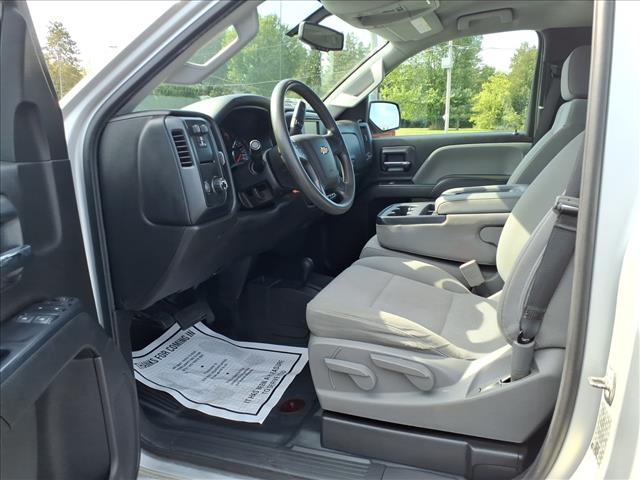 2018 Chevrolet Silverado 2500HD Work Truck photo 9