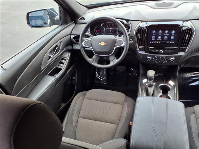 2023 Chevrolet Traverse Cloth photo 9