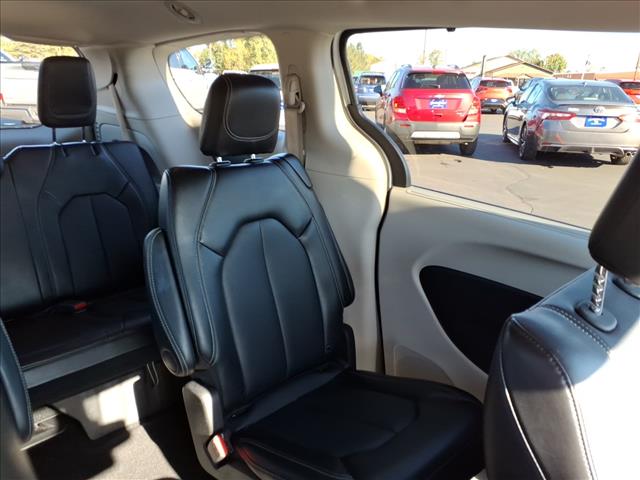 2024 Chrysler Pacifica Touring L:14743