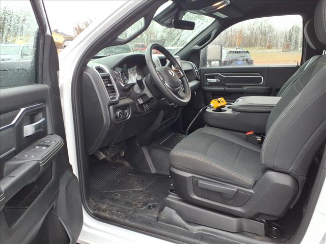 2026 RAM 3500 Tradesman:2640