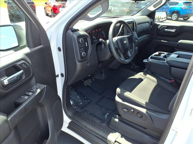 2023 Chevrolet Silverado 1500 Custom:2654A