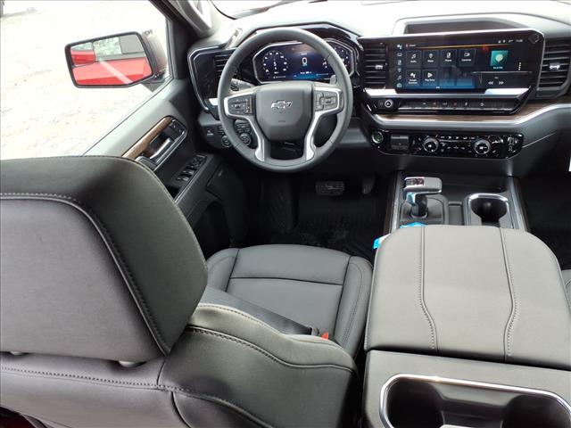 2026 Chevrolet Silverado 1500 LT Trail Boss:2660W