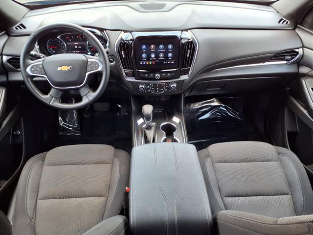 2023 Chevrolet Traverse Cloth photo 10