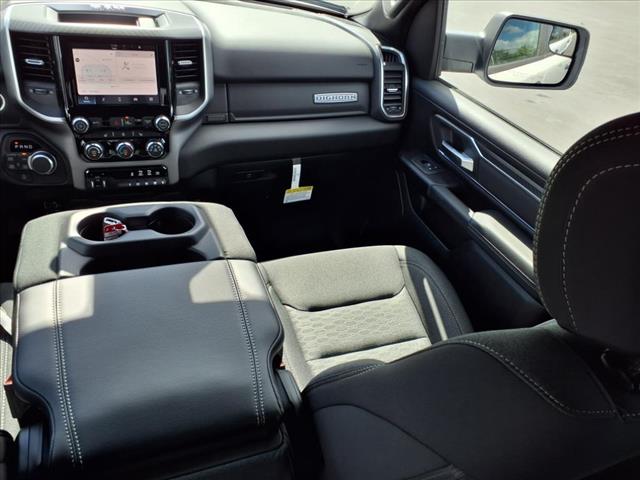 2025 Ram 1500 Big Horn Lone Star photo 10