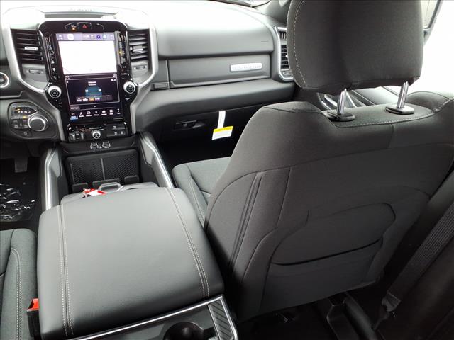 2026 RAM 1500 Big Horn:2670