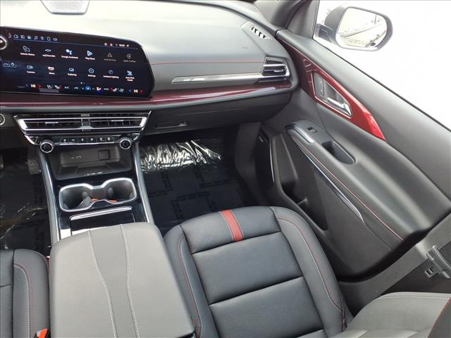 2025 Chevrolet Traverse RS:14789