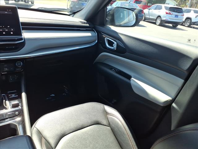 2024 Jeep Compass Limited:14835