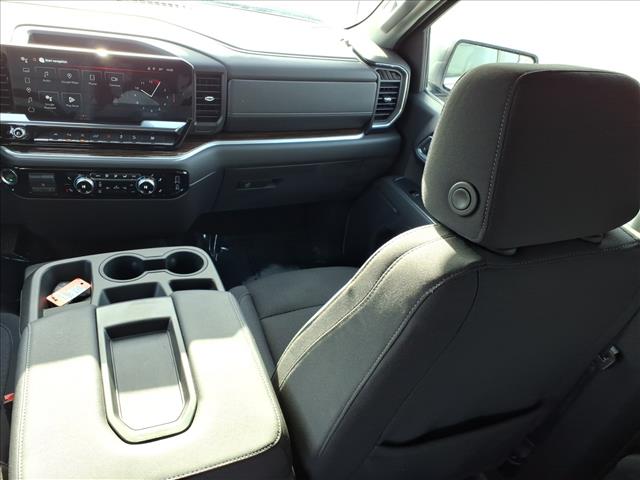 2025 GMC Sierra 1500 SLE:2670A