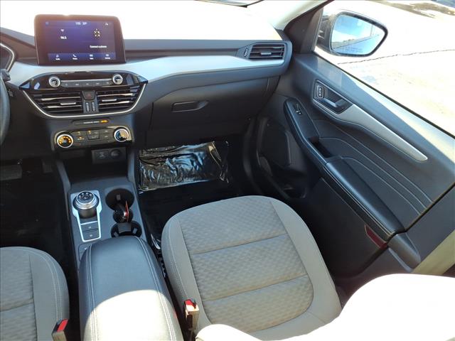 2022 Ford Escape SE:14748A