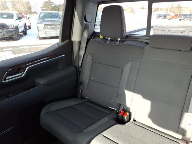 2025 GMC Sierra 1500 SLE:2670A