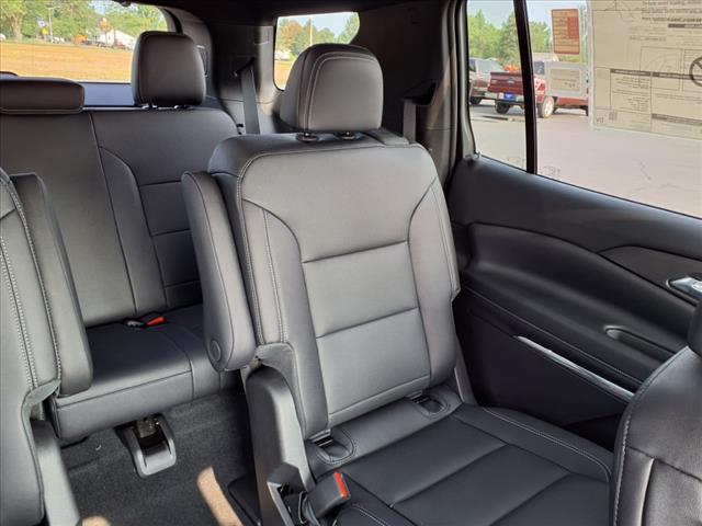 2026 Chevrolet Traverse LT:2613