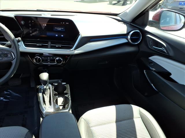 2024 Chevrolet Trax LT:14839