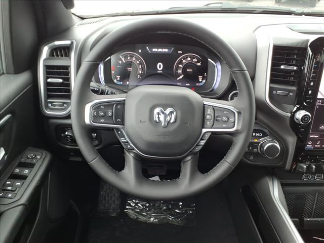 2026 RAM 1500 Big Horn:2670