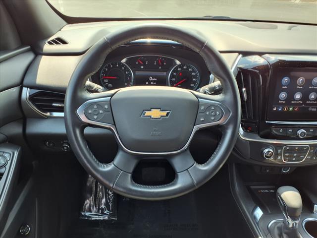 2022 Chevrolet Traverse Cloth photo 16