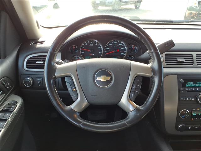 2011 Chevrolet Suburban LT:14695A