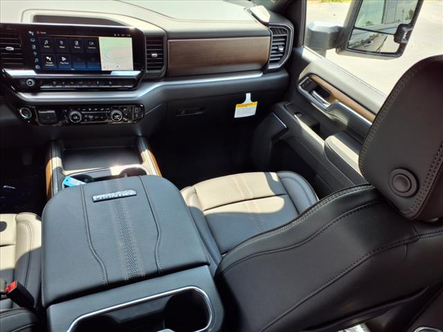 2025 Chevrolet Silverado 3500HD High Country