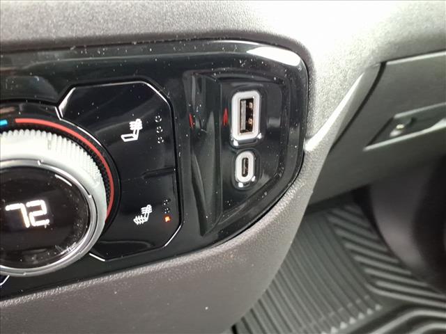 2026 Chevrolet Silverado 1500 LT:2678