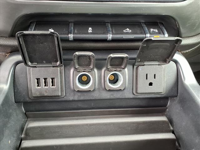 2015 Chevrolet Silverado 1500 LTZ:2584C