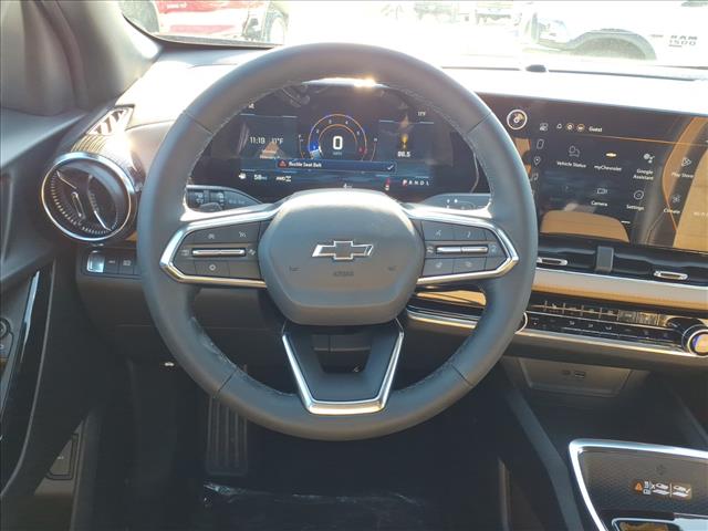 2026 Chevrolet Equinox ACTIV:2690