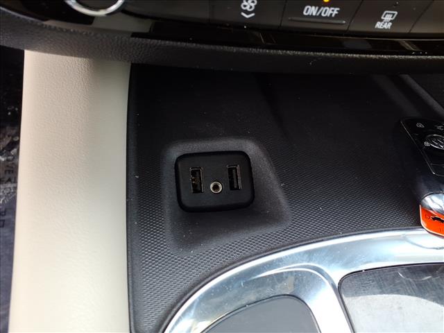 2018 Buick Enclave Essence:14699A