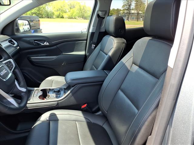 2023 GMC Acadia SLT:14851