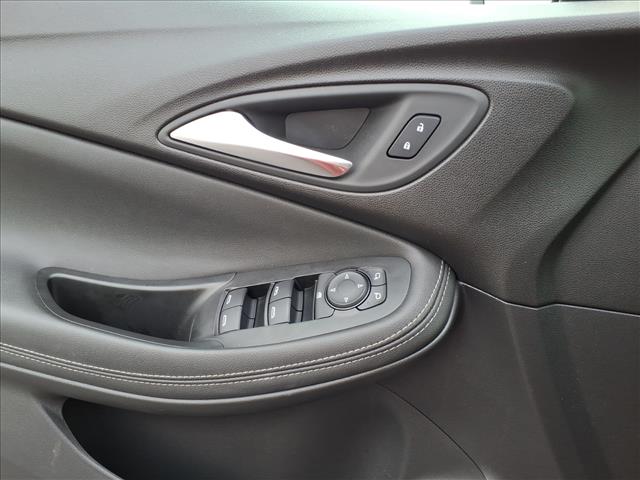 2024 Buick Encore GX Sport Touring photo 18