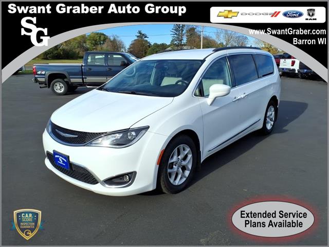 Photo of 2017 Chrysler Pacifica Touring-L in Barron, WI 2017 Chrysler Pacifica Touring-L  14728A