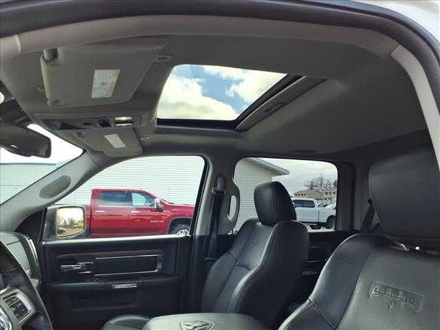 2017 RAM 1500 Laramie:14794B