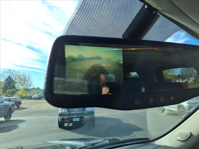 2011 Chevrolet Suburban LT:14695A