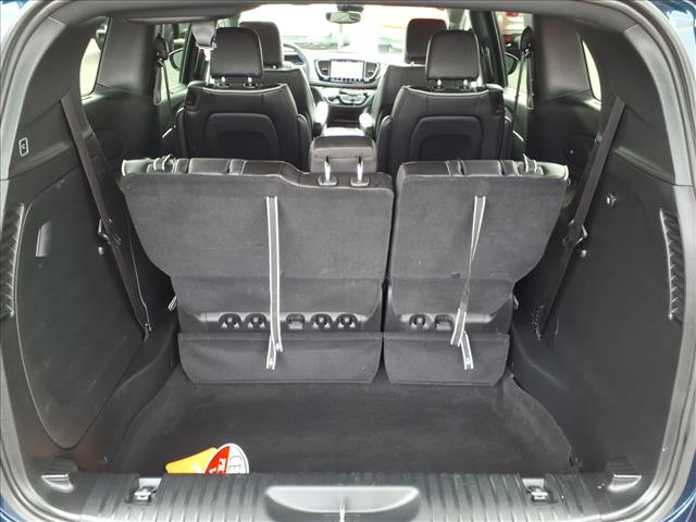 2025 Chrysler Pacifica Limited:14756