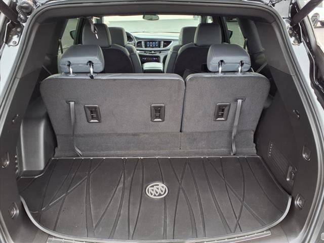 2023 Buick Enclave Essence:14699