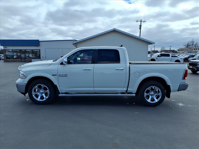 2017 RAM 1500 Laramie:14794B