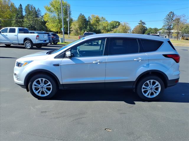 2019 Ford Escape SE photo 2