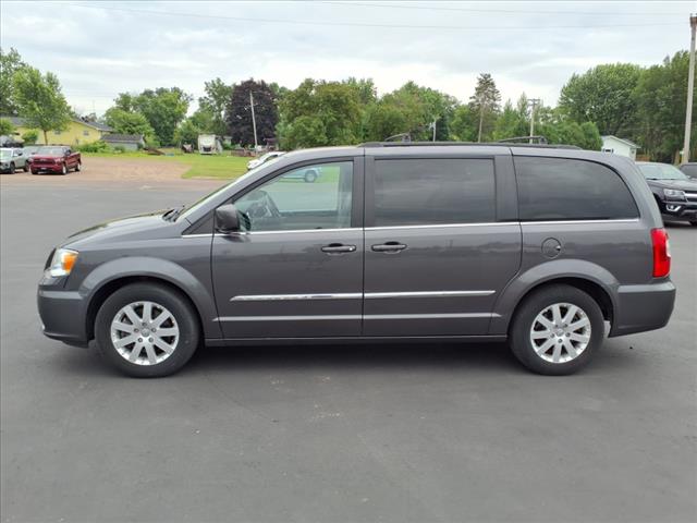 2016 Chrysler Town and Country Touring