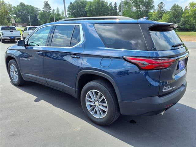2023 Chevrolet Traverse Cloth photo 3